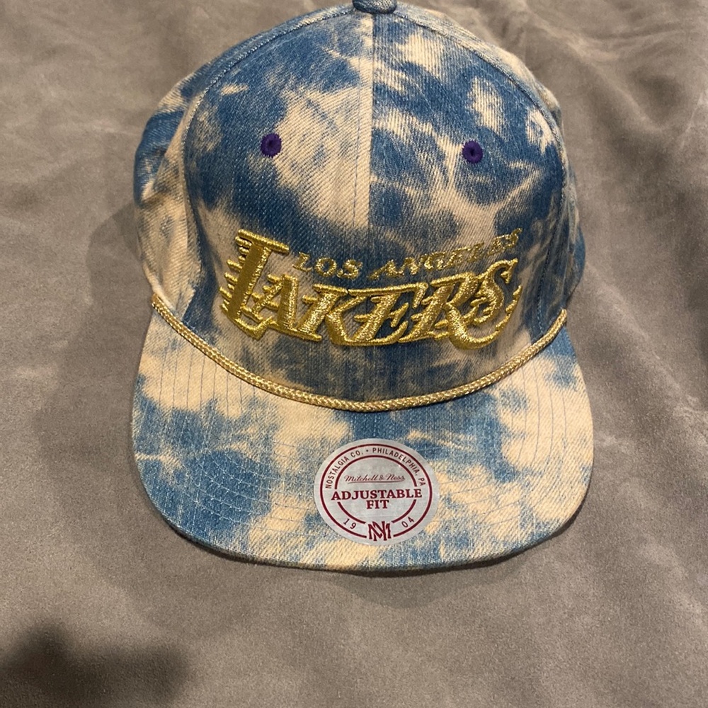 Lakers hat